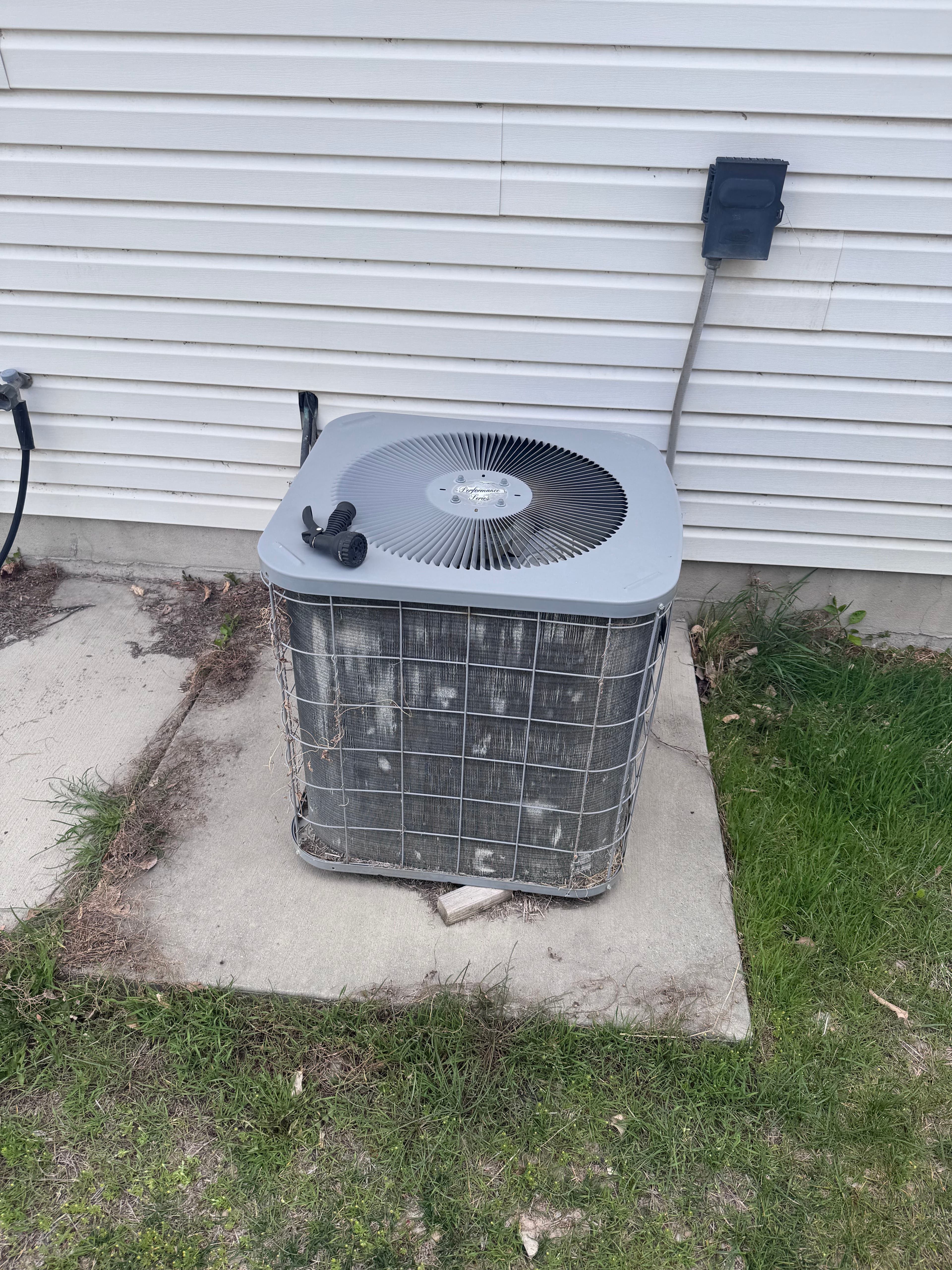 Project Old AC Unit Out, New Lennox System In image