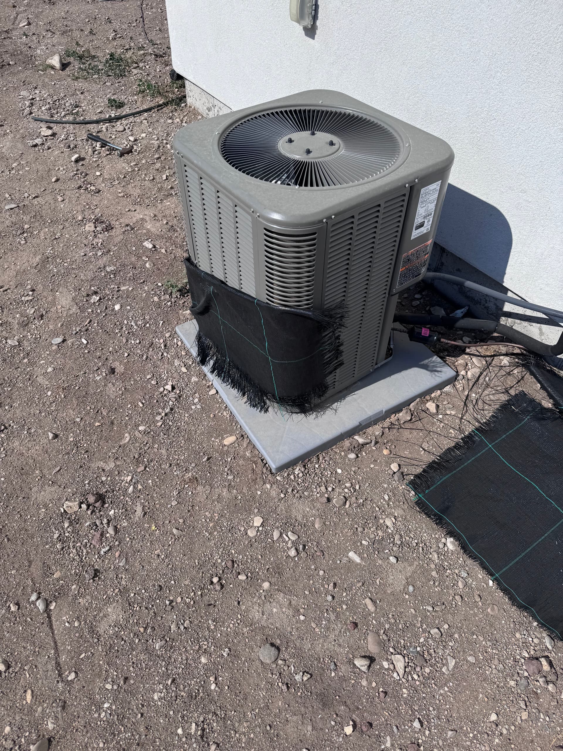 Gallery photos for Your AC Running But Not Cooling? Here's Why: Image #1