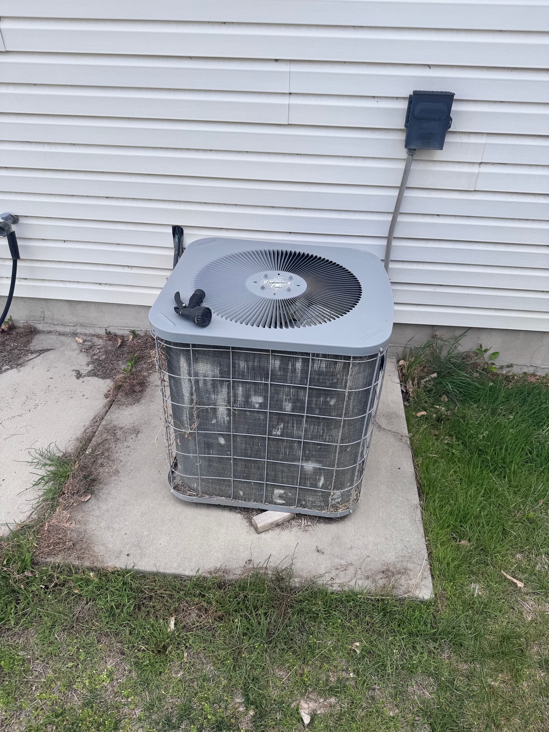 Old AC Unit Out, New Lennox System In image